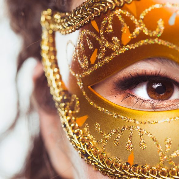 تاریخچه ریمل یا ماسکارا؛ اولین بار که مژه ها قد کشیدند