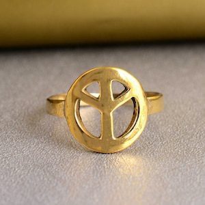 Classic Gold Peace Sign Ring